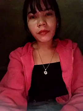 linhkem-cute online show from 11-17-25, 09:46