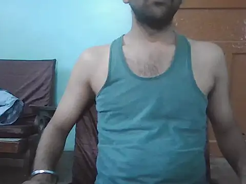 Snapshot of rashid-khan786 chatting on 10-17-25, 03:43 rashid-khan786 online show from 10-17-25, 03:43