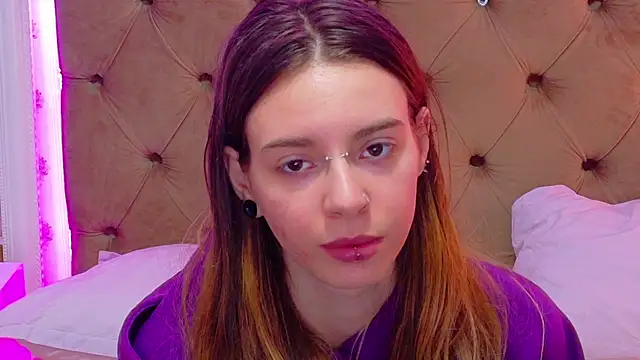 CoraVex online show from 04-05-26, 04:08