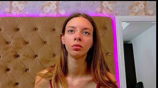 CoraVex online show from 06-04-26, 03:55