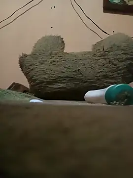 cesarin3535 online show from 12-14-25, 12:39