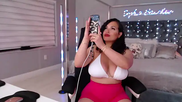 theofficialsophiasanchez online show from 04-09-26, 12:56