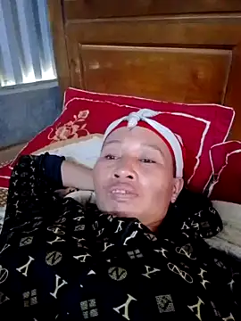 donna-bae online show from 10-10-25, 06:47