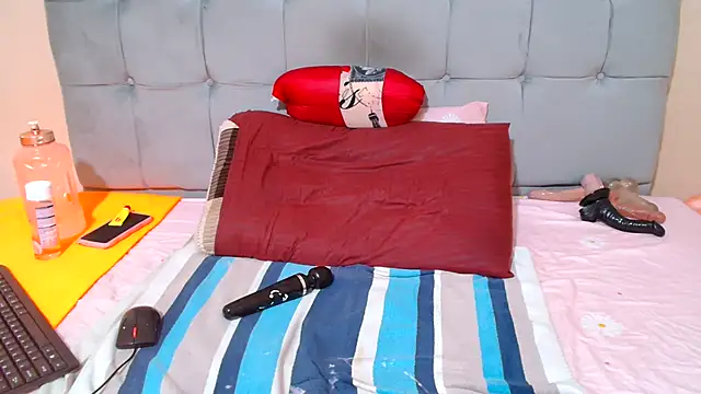 massive booty25 online show from 05-12-26, 05:15