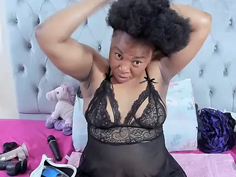 massive booty25 online show from 10-07-25, 04:19