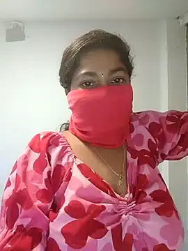 Snapshot of TAMIL_AMMUKUTTYY chatting on 10-01-25, 07:51 TAMIL AMMUKUTTYY online show from 10-01-25, 07:51