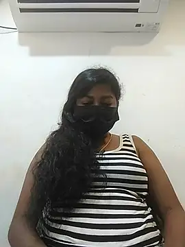 Snapshot of TAMIL_AMMUKUTTYY chatting on 10-25-25, 09:41 TAMIL AMMUKUTTYY online show from 10-25-25, 09:41