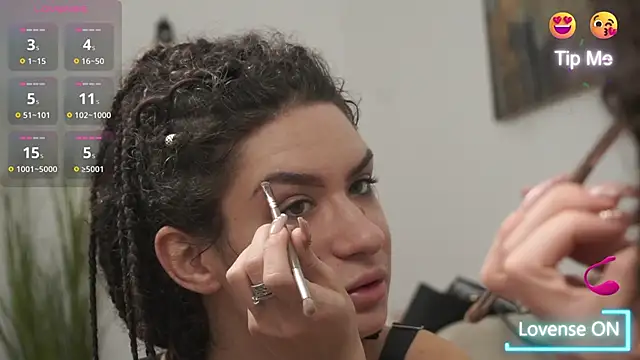 adisson fox online show from 11-11-25, 07:25