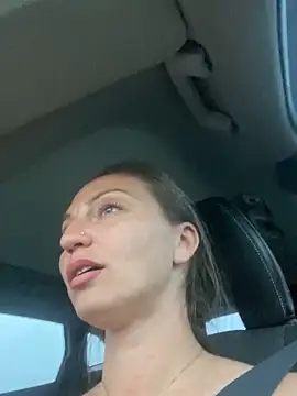 Cristalmegan online show from 10-15-25, 05:54