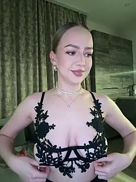 MissOyee online show from 02-03-26, 07:41