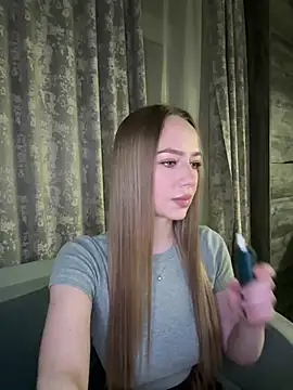 MissOyee online show from 02-07-26, 07:11