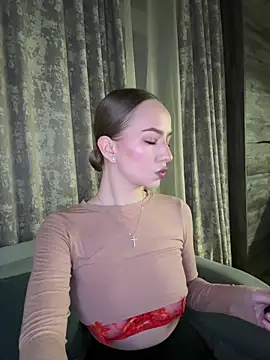 MissOyee online show from 02-21-26, 07:38