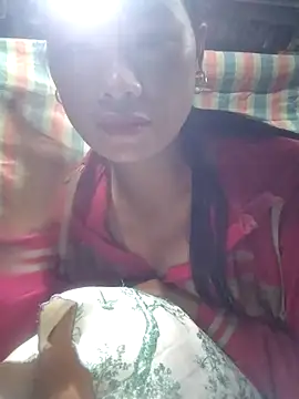 Snapshot of Qinjid002 chatting on 10-08-25, 03:41 Qinjid002 online show from 10-08-25, 03:41