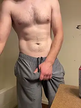 Snapshot of Matthew23Z chatting on 11-09-25, 09:24 Matthew23Z online show from 11-09-25, 09:24