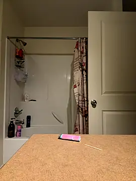 Snapshot of Matthew23Z chatting on 09-30-25, 01:33 Matthew23Z online show from 09-30-25, 01:33