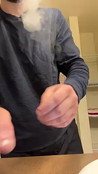 Snapshot of Matthew23Z chatting on 10-12-25, 05:36 Matthew23Z online show from 10-12-25, 05:36