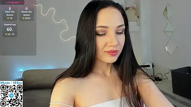 Helen Spark online show from 11-01-25, 01:56