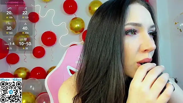 Helen Spark online show from 10-10-25, 02:01