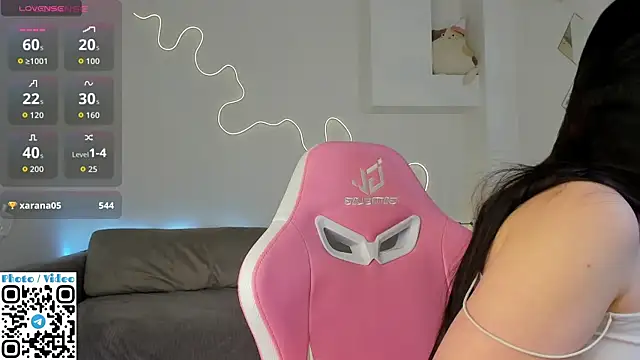 Helen Spark online show from 11-22-25, 02:10