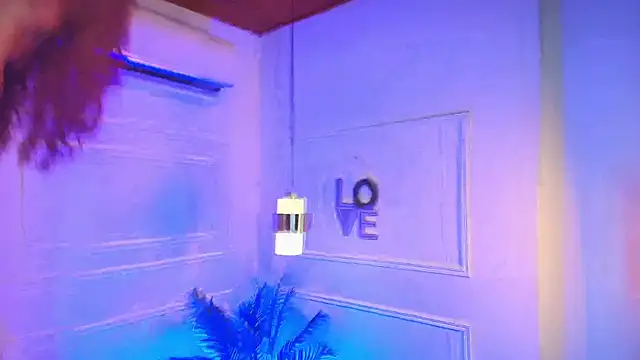 alessia moon1 online show from 10-25-25, 01:01