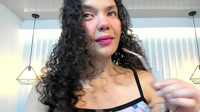 SweetStarr  online show from 10-27-25, 12:39