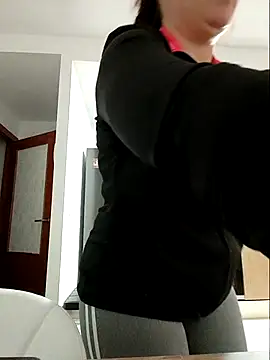 bichota85 online show from 11-28-25, 09:42