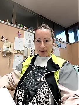 bichota85 online show from 10-29-25, 10:58