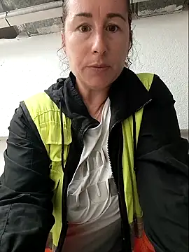 bichota85 online show from 10-09-25, 10:38