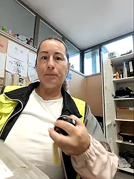 bichota85 online show from 10-17-25, 10:07