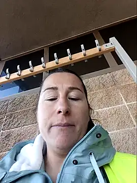 Snapshot of bichota85 chatting on 02-03-26, 11:04 bichota85 online show from 02-03-26, 11:04