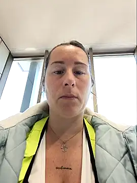 bichota85 online show from 04-10-26, 08:54