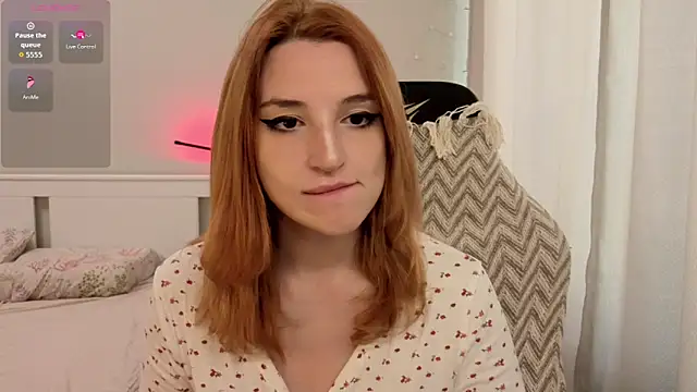 lunatale2 online show from 09-26-25, 07:59