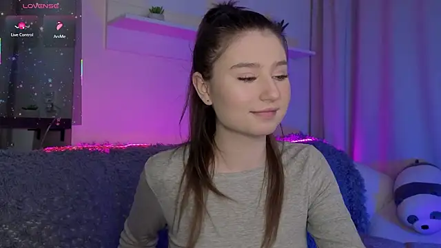  Lua   online show from 02-06-26, 11:45