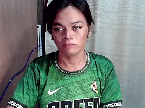 Snapshot of Nikah_loves_u chatting on 11-30-25, 12:17 Nikah loves u online show from 11-30-25, 12:17