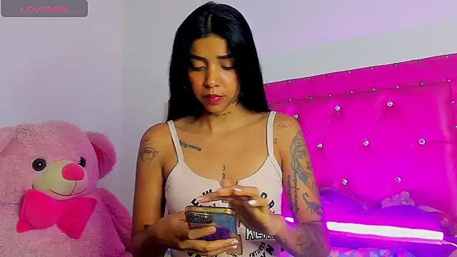 dahiiangomezz online show from 06-02-26, 09:48