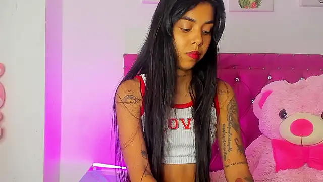 Snapshot of dahiiangomezz chatting on 02-07-26, 09:50 dahiiangomezz online show from 02-07-26, 09:50