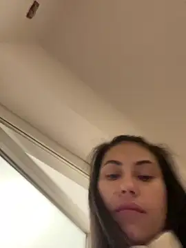 Snapshot of Sweet_Lya09 chatting on 10-14-25, 04:35 Sweet Lya09 online show from 10-14-25, 04:35