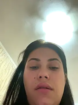Snapshot of Sweet_Lya09 chatting on 10-11-25, 04:24 Sweet Lya09 online show from 10-11-25, 04:24