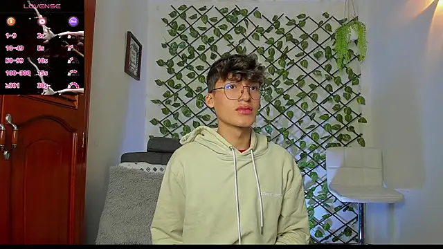 bellmontneon online show from 11-26-25, 11:10