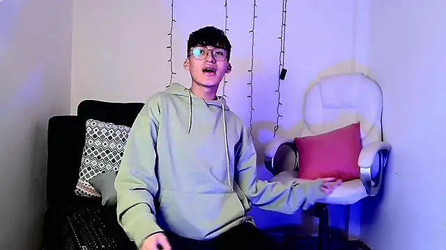 bellmontneon online show from 11-04-25, 11:14