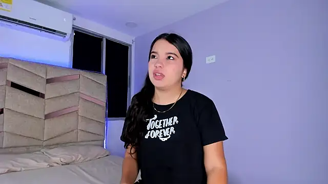 LunaWiill  online show from 12-01-25, 12:39