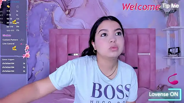 LunaWiill  online show from 11-28-25, 12:05