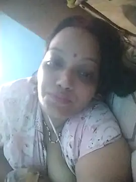 Snapshot of queen_baby09 chatting on 10-07-25, 09:10 queen baby09 online show from 10-07-25, 09:10