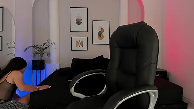 Juanita  acosta1 online show from 11-24-25, 03:23