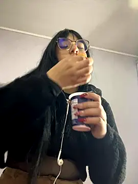 Daphnee-x online show from 12-05-25, 11:31