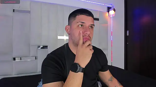 Jacob19  online show from 10-01-25, 11:58