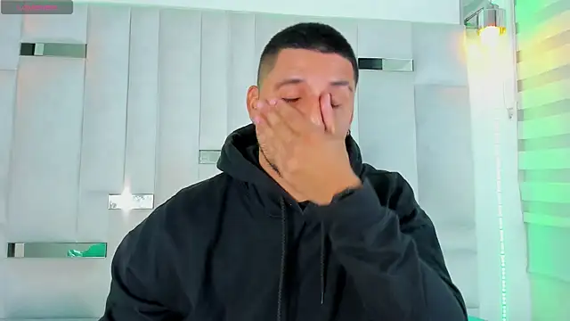 Jacob19  online show from 10-07-25, 11:44