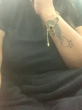 hottyshanaya online show from 01-09-26, 11:06