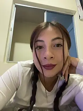 Karlee Grey1 online show from 11-11-25, 03:01