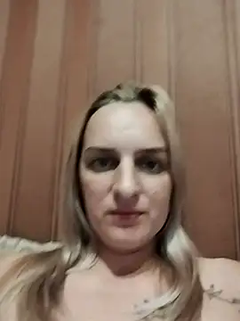 Snapshot of Tatka95 chatting on 10-03-25, 06:59 Tatka95 online show from 10-03-25, 06:59